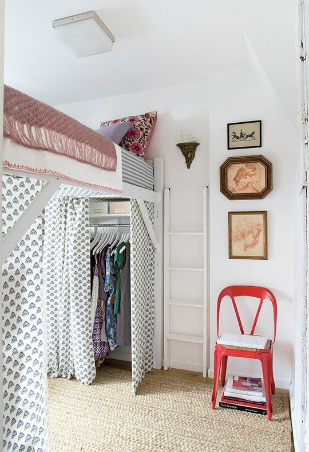 Makeshift closet outlet